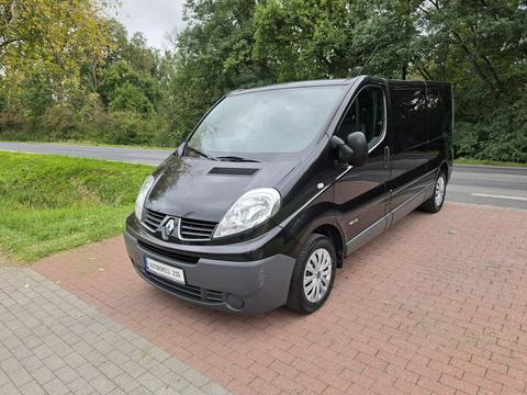 Renault Trafic II lift 2,0 dci 115KM długi w bardzo ładnym stanie !!!
