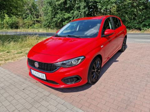 Fiat Tipo 1,4 16v 95 KM z bardzo niskim oryginalnym przebiegiem 39 tys