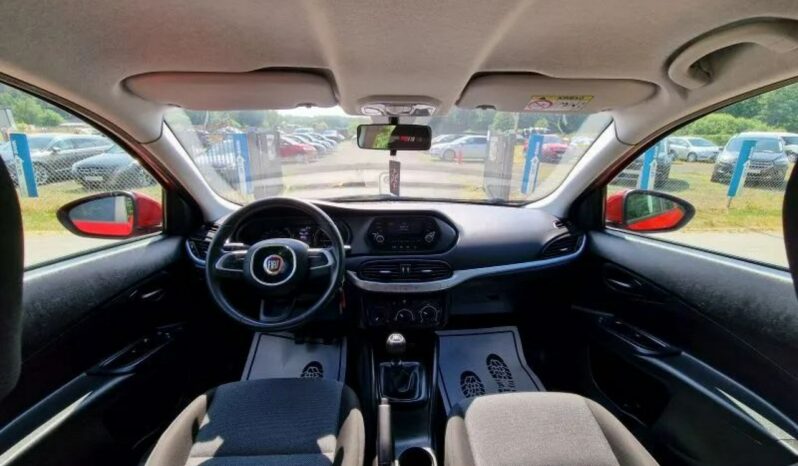 Fiat Tipo 1,4 16v 95 KM z bardzo niskim oryginalnym przebiegiem 39 tys full