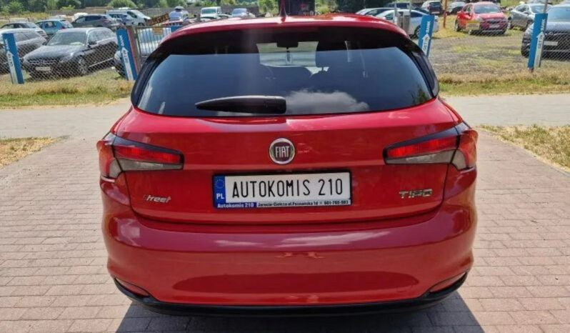 Fiat Tipo 1,4 16v 95 KM z bardzo niskim oryginalnym przebiegiem 39 tys full