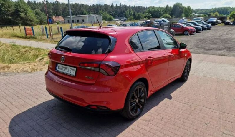 Fiat Tipo 1,4 16v 95 KM z bardzo niskim oryginalnym przebiegiem 39 tys full
