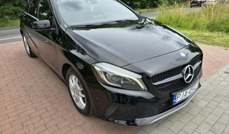 Mercedes A180 1,6 benzynka automat z niskim przebiegiem  78 tys km ! full