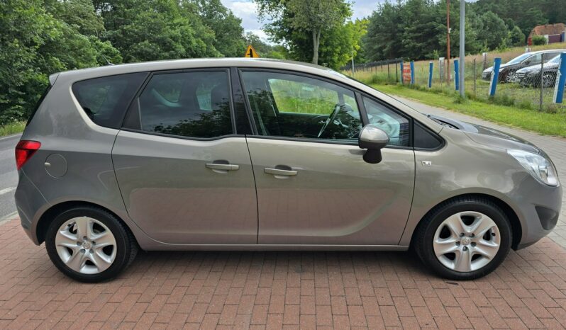 Opel Meriva 1,4 benzynka 140 KM z oryginalnym przebiegiem 127 tys km ! full