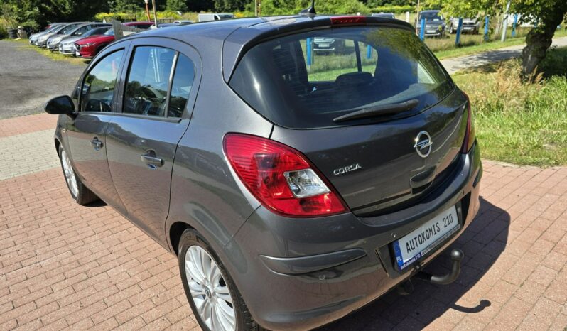 Opel Corsa 1,4 benzynka 5 drzwi z klima !!! full