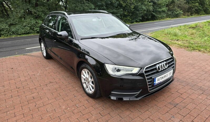 Audi A3 1,4 turbo benzyna sportback 122 KM z niskim przebiegiem !!! full