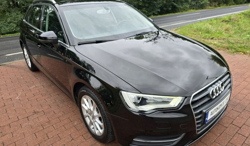 Audi A3 1,4 turbo benzyna sportback 122 KM z niskim przebiegiem !!! full