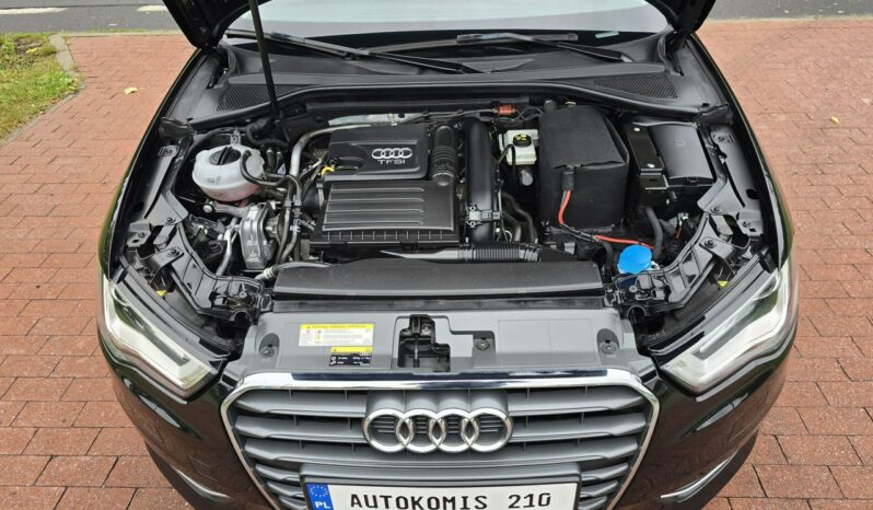 Audi A3 1,4 turbo benzyna sportback 122 KM z niskim przebiegiem !!! full