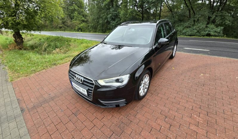 Audi A3 1,4 turbo benzyna sportback 122 KM z niskim przebiegiem !!! full