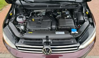 Volkswagen Touran 1,5 benzynka z bardzo niskim przebiegiem 69 tys km ! full