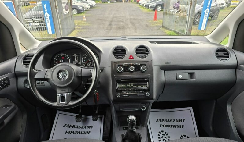 Volkswagen Caddy 1,2 benzynka z bardzo niskim przebiegiem 37 tys km !! full