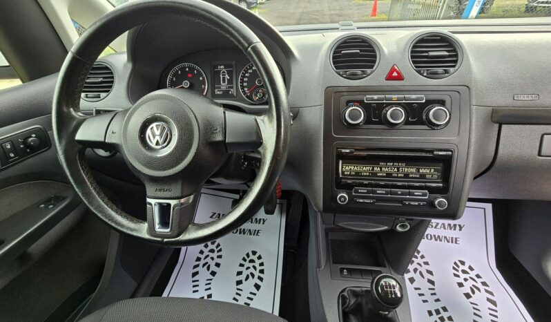 Volkswagen Caddy 1,2 benzynka z bardzo niskim przebiegiem 37 tys km !! full