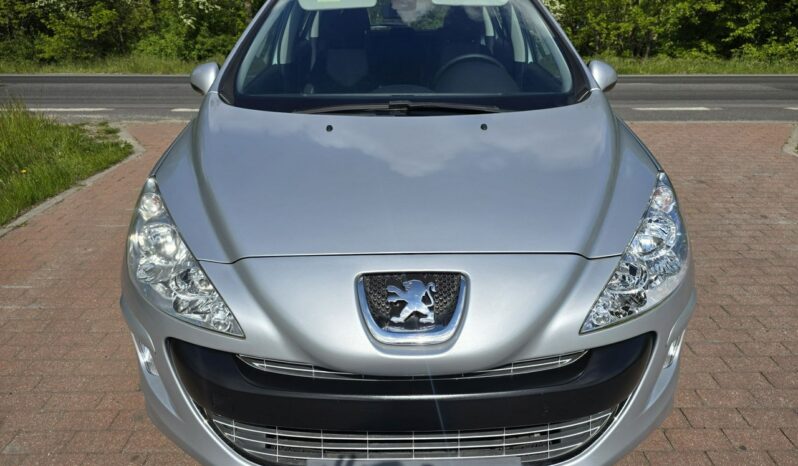 Peugeot 308 1,6 benzyna z niskim oryginalnym przebiegiem 110 tys km !! full