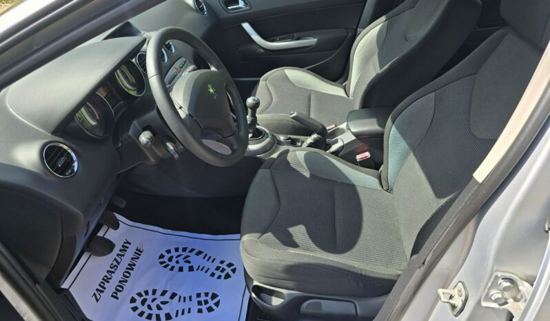 Peugeot 308 1,6 benzyna z niskim oryginalnym przebiegiem 110 tys km !! full