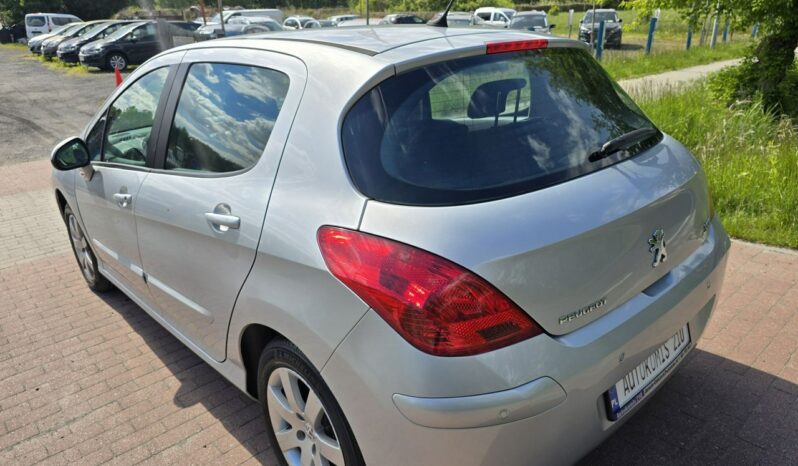 Peugeot 308 1,6 benzyna z niskim oryginalnym przebiegiem 110 tys km !! full