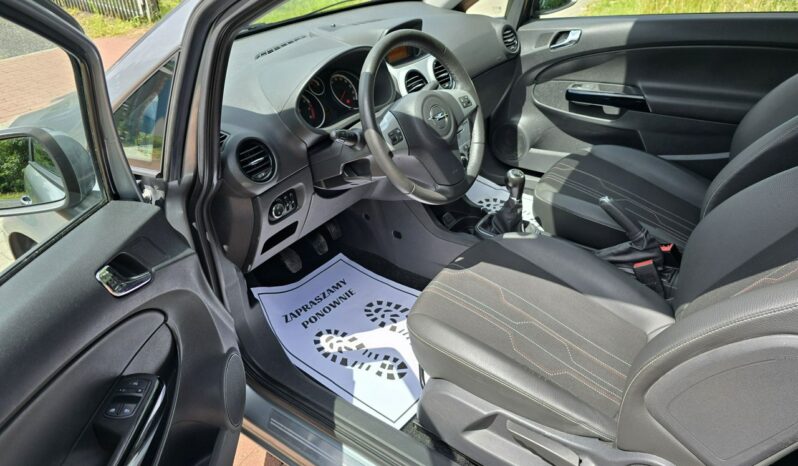 Opel Corsa 1,2 benzynka z klimatyzacja !!! full