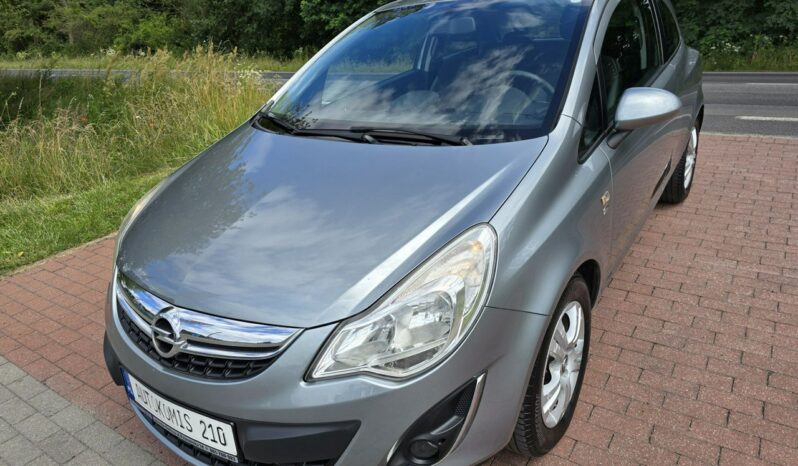 Opel Corsa 1,2 benzynka z klimatyzacja !!! full