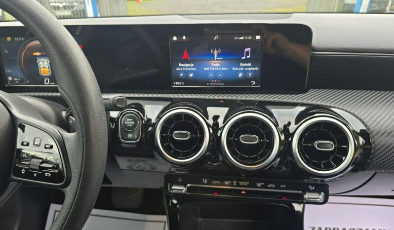 Mercedes Aklasa W177 1,3 benzynka 77tyś km 136 KM !!! full