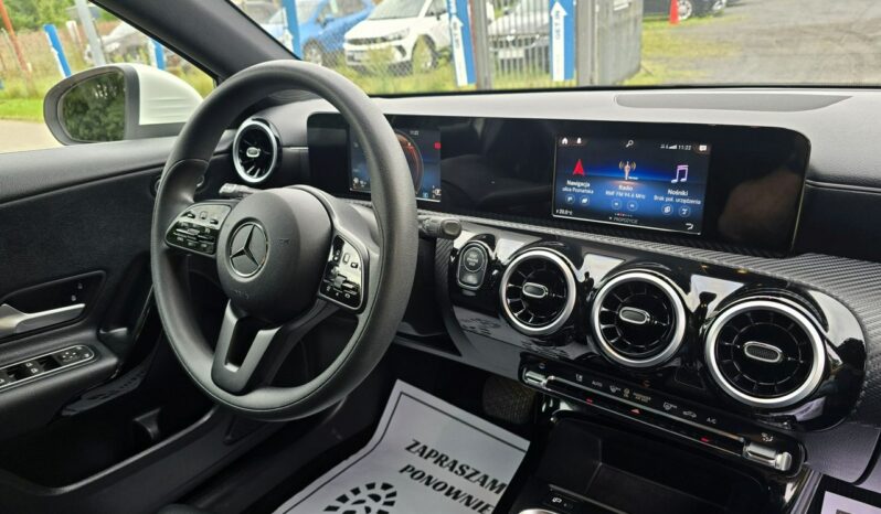 Mercedes Aklasa W177 1,3 benzynka 77tyś km 136 KM !!! full