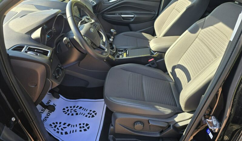 Ford Kuga MK2 lift  1,5 benzynka z niskim przebiegiem 70 tys km !! full