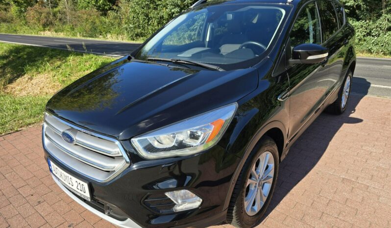 Ford Kuga MK2 lift  1,5 benzynka z niskim przebiegiem 70 tys km !! full