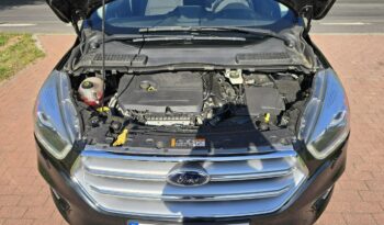 Ford Kuga MK2 lift  1,5 benzynka z niskim przebiegiem 70 tys km !! full
