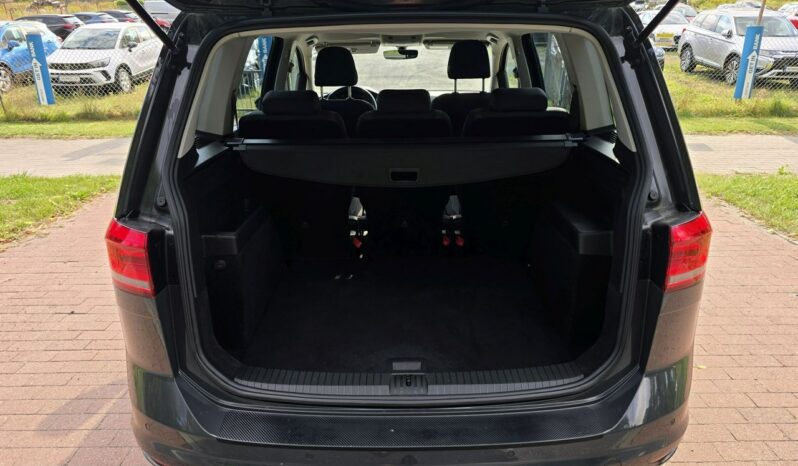 Volkswagen Touran III 1,6 tdi bardzo niski przebieg 101 tys km ! full