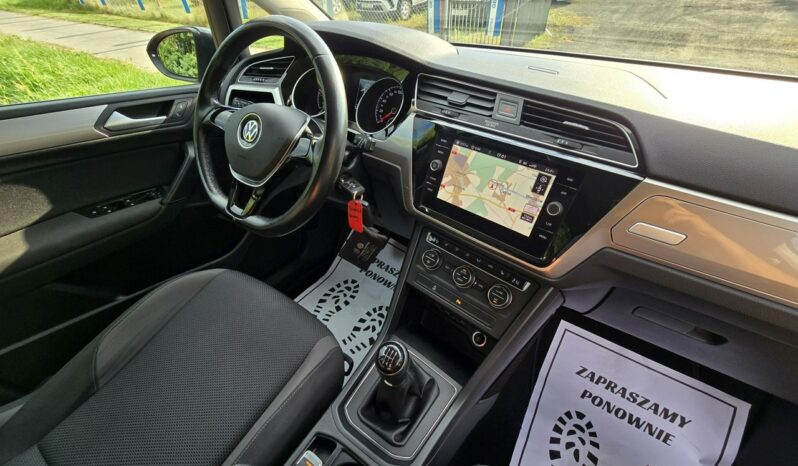Volkswagen Touran III 1,6 tdi bardzo niski przebieg 101 tys km ! full