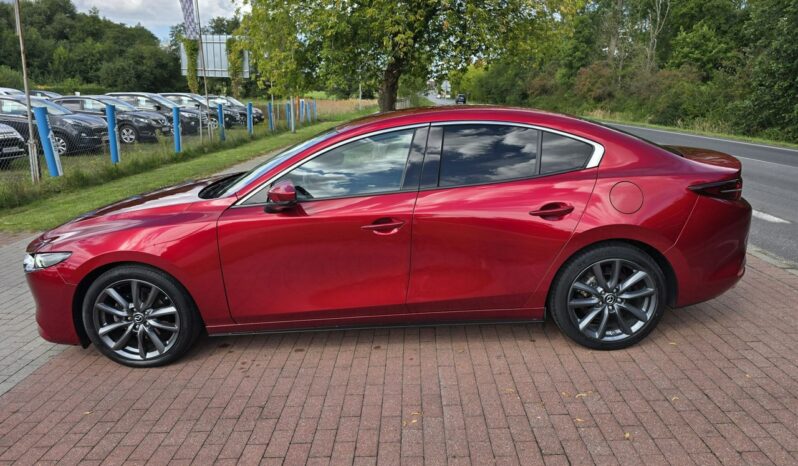 Mazda 3 sedan 2,0 Skyactiv benzynka 150 KM Hikari 99 tyś km  !! full