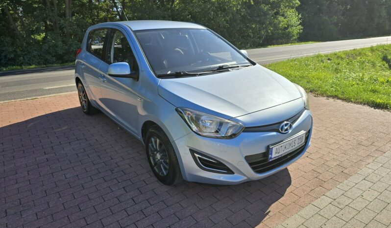 Hyundai i20 1,2 benzynka z niskim przebiegiem 124 tyś km !!! full