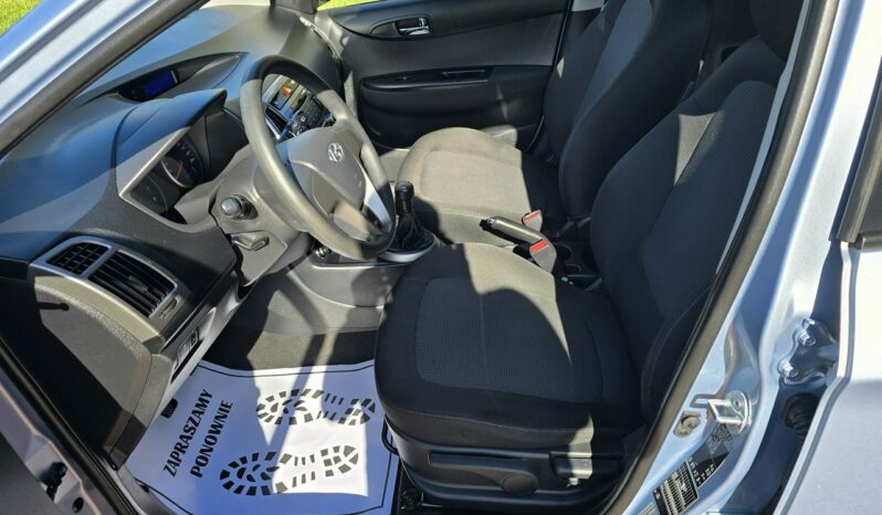 Hyundai i20 1,2 benzynka z niskim przebiegiem 124 tyś km !!! full
