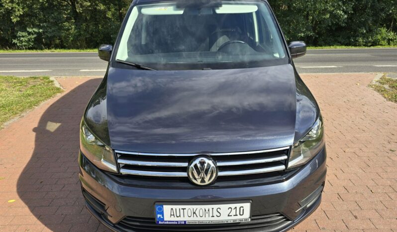 Volkswagen Touran 2,0 tdi automat  wersja Beach z łóżkiem !!! full