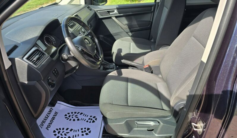 Volkswagen Touran 2,0 tdi automat  wersja Beach z łóżkiem !!! full