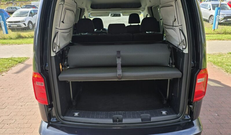Volkswagen Touran 2,0 tdi automat  wersja Beach z łóżkiem !!! full