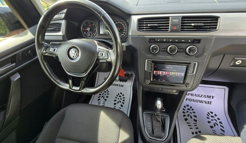 Volkswagen Touran 2,0 tdi automat  wersja Beach z łóżkiem !!! full