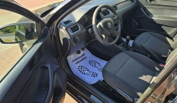Skoda Rapid 1,2 benzynka zarejestrowany w Polsce z niskim przebiegiem! full