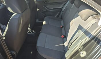 Skoda Rapid 1,2 benzynka zarejestrowany w Polsce z niskim przebiegiem! full
