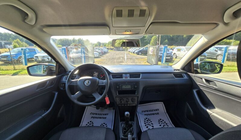 Skoda Rapid 1,2 benzynka zarejestrowany w Polsce z niskim przebiegiem! full