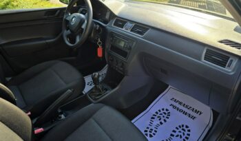 Skoda Rapid 1,2 benzynka zarejestrowany w Polsce z niskim przebiegiem! full