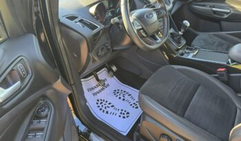 Ford Kuga Mk2 Lift 2,0 tdci 4×4 ST-Line z niskim przebiegiem 46tyś km! full