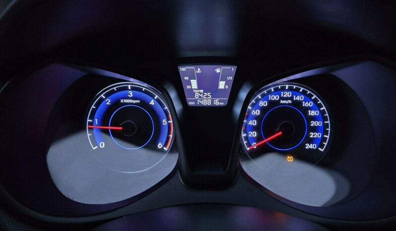 Hyundai ix20 1,6 crdi 115 KM z niskim przebiegiem 148 tyś km !!! full