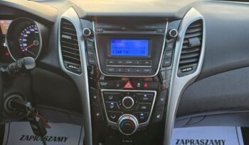 Hyundai i30 5 drzwi 1,4 benzynka  99 KM w bardzo ładnym stanie !!! full