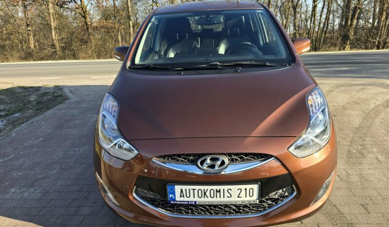 Hyundai ix20 1,4 benzynka 90 KM z niskim przebiegiem 94 tyś km !!! full