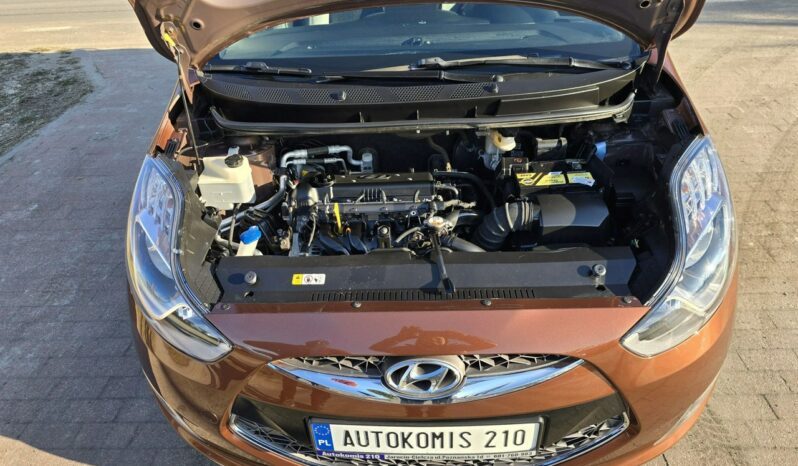 Hyundai ix20 1,4 benzynka 90 KM z niskim przebiegiem 94 tyś km !!! full