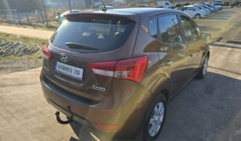 Hyundai ix20 1,4 benzynka 90 KM z niskim przebiegiem 94 tyś km !!! full