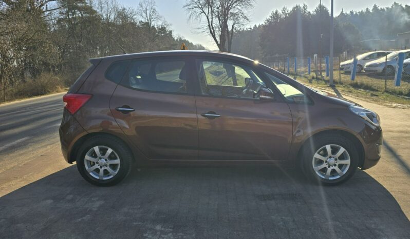 Hyundai ix20 1,4 benzynka 90 KM z niskim przebiegiem 94 tyś km !!! full