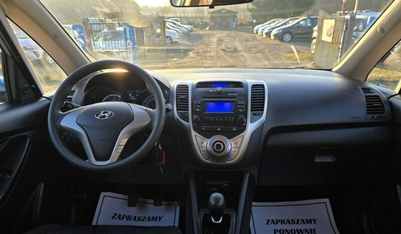 Hyundai ix20 1,4 benzynka 90 KM z niskim przebiegiem 66 tyś km !!! full