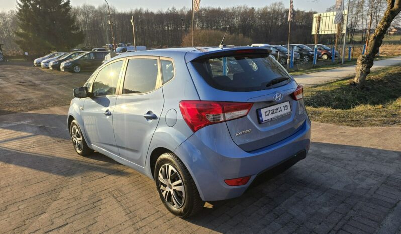 Hyundai ix20 1,4 benzynka 90 KM z niskim przebiegiem 66 tyś km !!! full