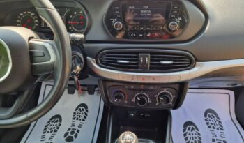 Fiat Tipo 1,4 16v 95 KM z bardzo niskim oryginalnym przebiegiem 39 tys full