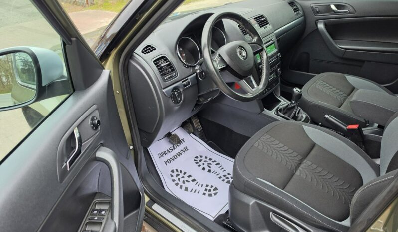 Skoda Yeti 1,4 benzynka z bardzo niskim przebiegiem 42 tyś km !!! full