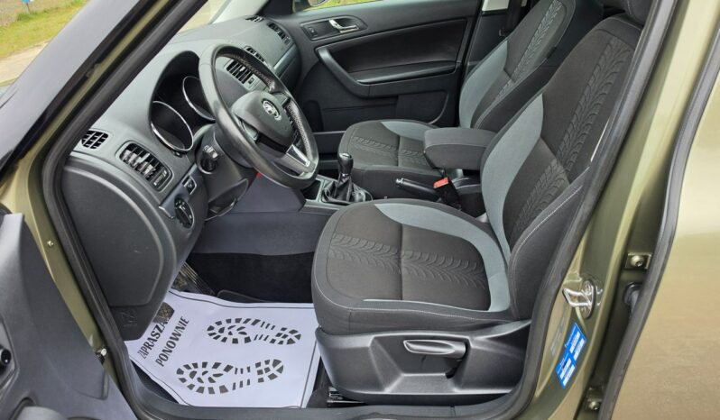 Skoda Yeti 1,4 benzynka z bardzo niskim przebiegiem 42 tyś km !!! full